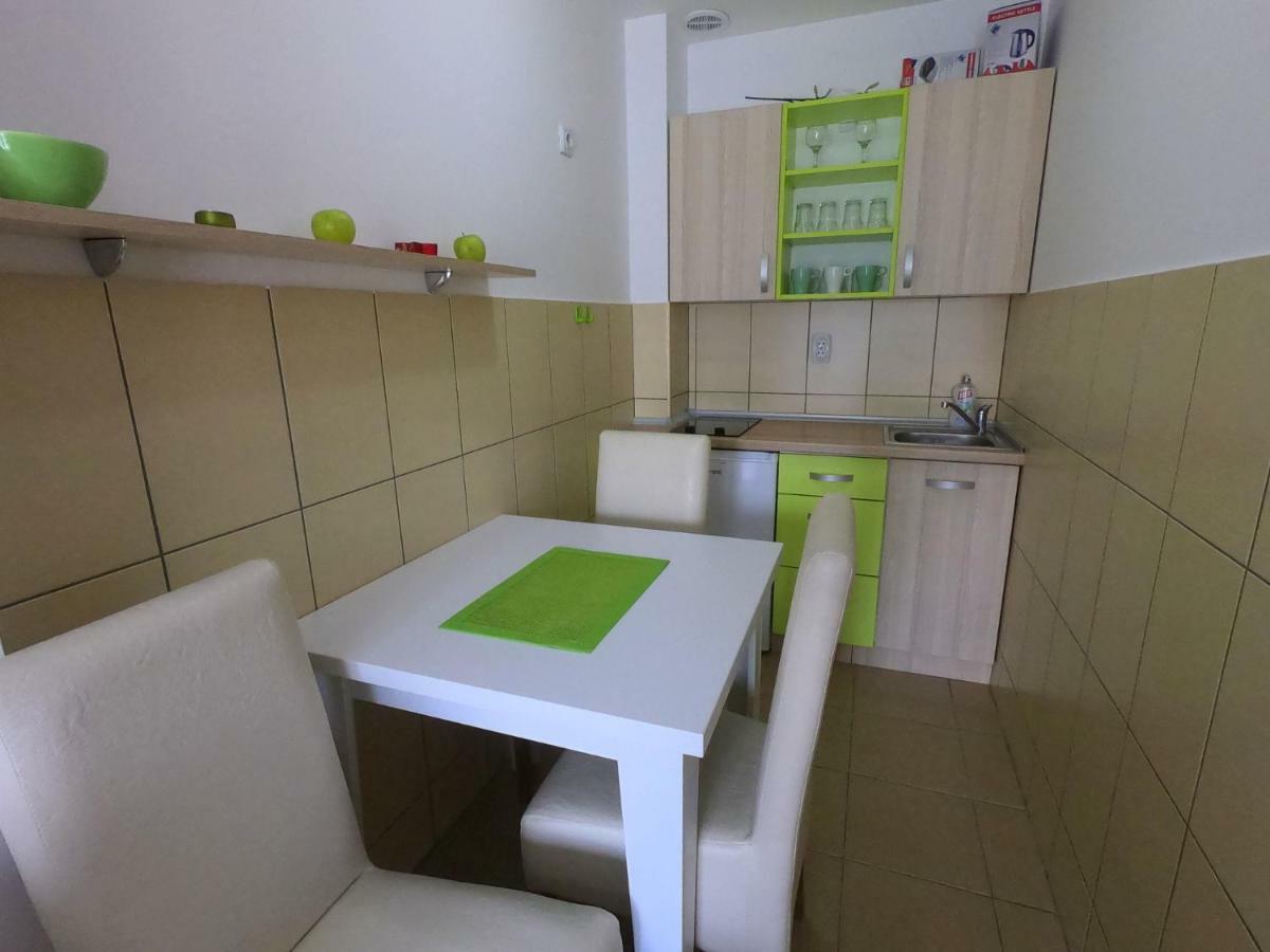 Apartman Zenit Vrnjačka Banja Exteriér fotografie